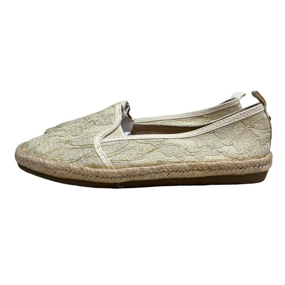 London Fog LALA Espadrilles Shoes Cream Lace Pattern Slip On Cushioned Women 9M‎ - Picture 3 of 7